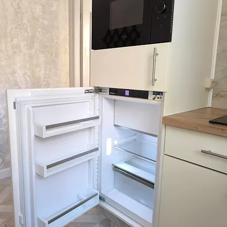 з виглядом на історичний центр львова Apartment